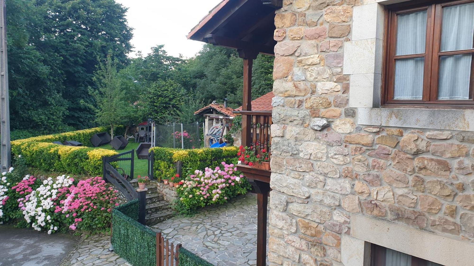 Casa Rural Caborzal Renedo De Cabuerniga Kültér fotó